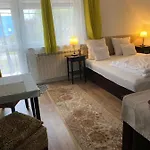 Helga Vendeghaz Pensionat 3*