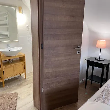 بيت ضيافة Helga Vendeghaz بوداورس