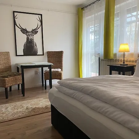Helga Vendeghaz Guest house *